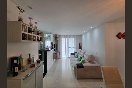 Apartamento para alugar com 64m², 2 quartos e 1 vagaSala 