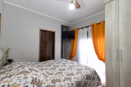 Casa à venda com 110m², 3 quartos e 2 vagasSuíte 