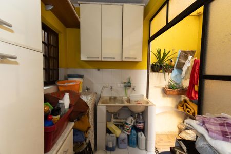 Casa à venda com 110m², 3 quartos e 2 vagasÁrea de Serviço