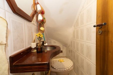 Casa à venda com 110m², 3 quartos e 2 vagasLavabo