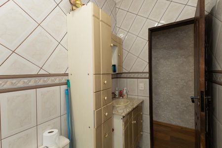 Casa à venda com 110m², 3 quartos e 2 vagasBanheiro 3