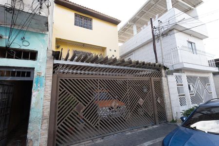 Casa à venda com 110m², 3 quartos e 2 vagasFachada 