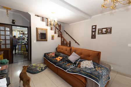 Casa à venda com 110m², 3 quartos e 2 vagasSala 