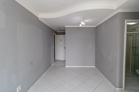Sala de apartamento para alugar com 3 quartos, 64m² em Vila Leonor, São Paulo