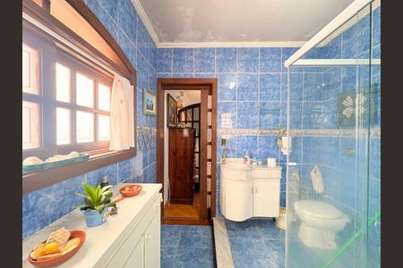 Casa à venda com 638m², 3 quartos e 6 vagasBanheiro da Suíte 3