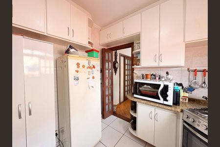 Casa à venda com 638m², 3 quartos e 6 vagasCozinha