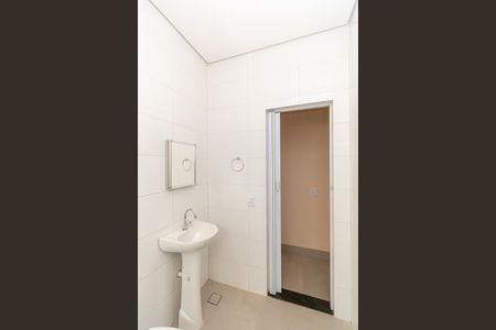 Casa para alugar com 60m², 1 quarto e sem vagaBanheiro