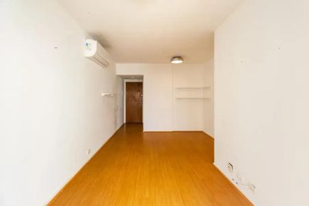 Foto 04 de apartamento à venda com 2 quartos, 63m² em Perdizes, São Paulo