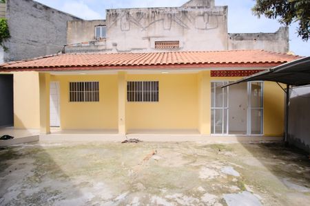 Casa para alugar com 65m², 1 quarto e 3 vagasGaragem / Quintal