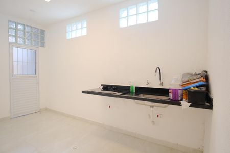 Casa para alugar com 65m², 1 quarto e 3 vagasCozinha