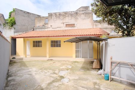 Casa para alugar com 65m², 1 quarto e 3 vagasGaragem / Quintal