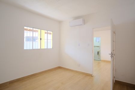 Suíte de casa para alugar com 1 quarto, 65m² em Vila Carrão, São Paulo