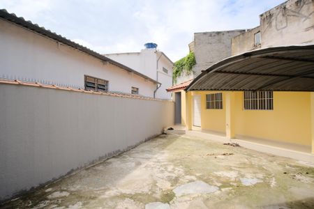 Casa para alugar com 65m², 1 quarto e 3 vagasGaragem / Quintal