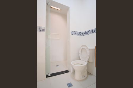 Casa para alugar com 65m², 1 quarto e 3 vagasBanheiro da Suíte