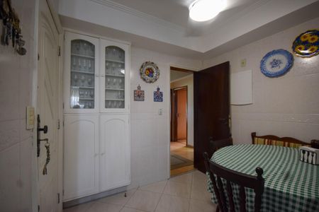 Apartamento à venda com 166m², 5 quartos e 2 vagas