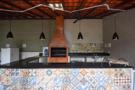 Apartamento à venda com 166m², 5 quartos e 2 vagas Apartamento à venda com 166m², 5 quartos e 2 vagasÁrea comum - Churrasqueira