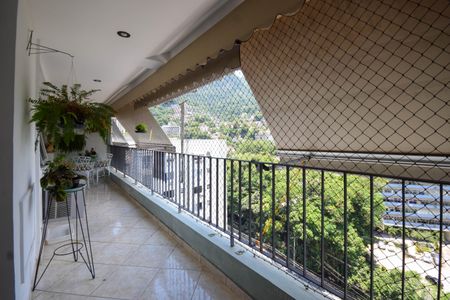 Apartamento à venda com 166m², 5 quartos e 2 vagas