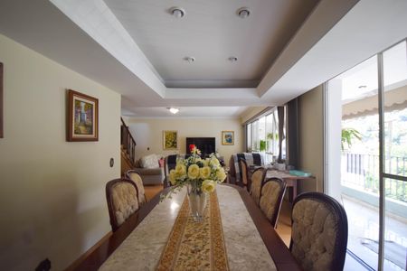 Apartamento à venda com 166m², 5 quartos e 2 vagas