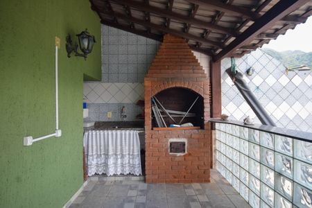 Apartamento à venda com 166m², 5 quartos e 2 vagas Apartamento à venda com 166m², 5 quartos e 2 vagasChurrasqueira