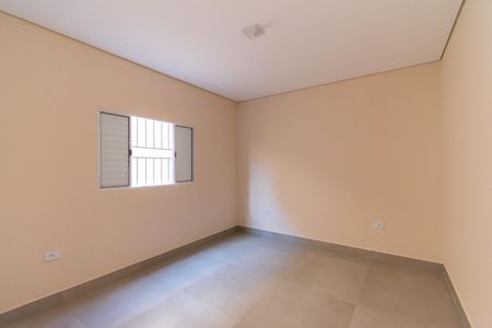 Quarto de casa para alugar com 1 quarto, 60m² em Jardim Ipanema (cidade Lider), São Paulo