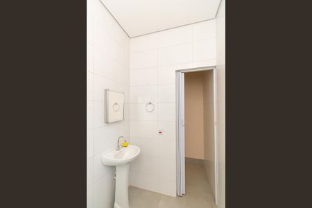 Casa para alugar com 60m², 1 quarto e sem vagaBanheiro