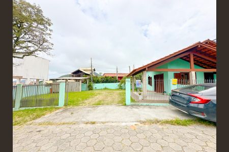 Casa para alugar com 180m², 3 quartos e 1 vagaFachada