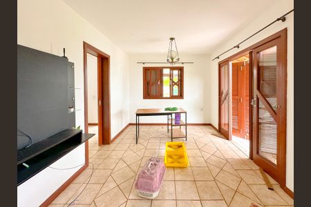 Casa para alugar com 180m², 3 quartos e 1 vagaSala 