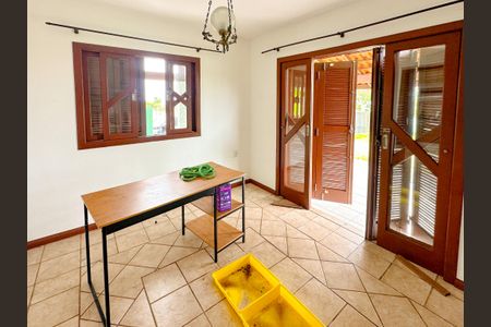 Casa para alugar com 180m², 3 quartos e 1 vagaSala 