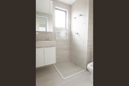 Apartamento à venda com 77m², 2 quartos e 2 vagas Apartamento à venda com 77m², 2 quartos e 2 vagasBanheiro Social