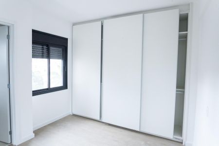 Apartamento à venda com 77m², 2 quartos e 2 vagas Apartamento à venda com 77m², 2 quartos e 2 vagassuite