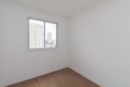 Quarto 1 de apartamento para alugar com 2 quartos, 34m² em Vila Carmosina, São Paulo