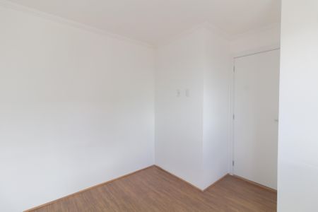 Quarto 1 de apartamento para alugar com 2 quartos, 34m² em Vila Carmosina, São Paulo