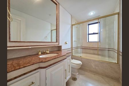 Apartamento para alugar com 260m², 4 quartos e 4 vagasBanheiro Social