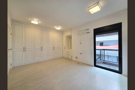 Apartamento para alugar com 260m², 4 quartos e 4 vagasSuíte 1