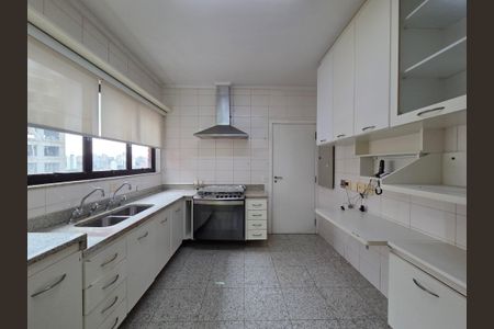 Apartamento para alugar com 260m², 4 quartos e 4 vagasCozinha