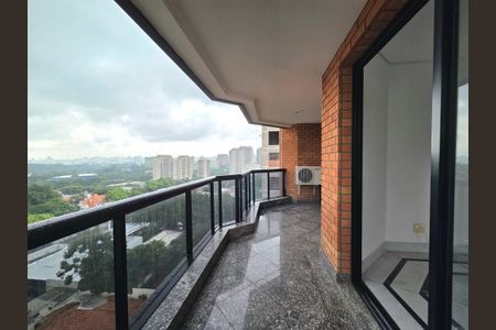 Apartamento para alugar com 260m², 4 quartos e 4 vagasVaranda quarto 4 e sala