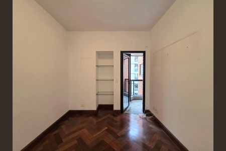 Apartamento para alugar com 260m², 4 quartos e 4 vagasCopa