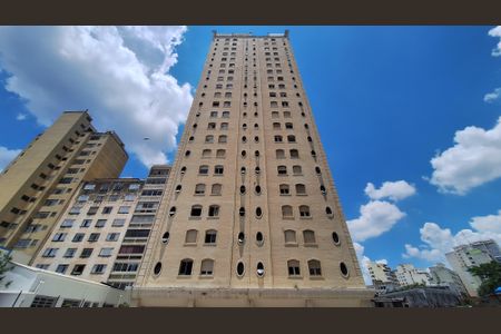 Apartamento à venda com 35m², 1 quarto e 1 vagaFachada