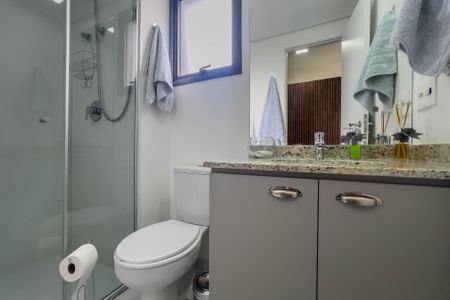 Banheiro de kitnet/studio à venda com 1 quarto, 28m² em Paraíso, São Paulo