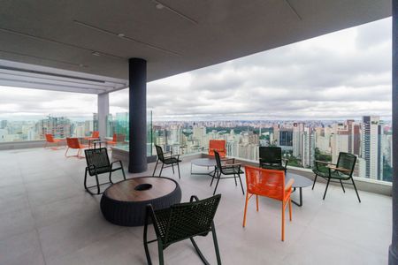 Studio à venda com 28m², 1 quarto e sem vaga Studio à venda com 28m², 1 quarto e sem vagaÁrea comum