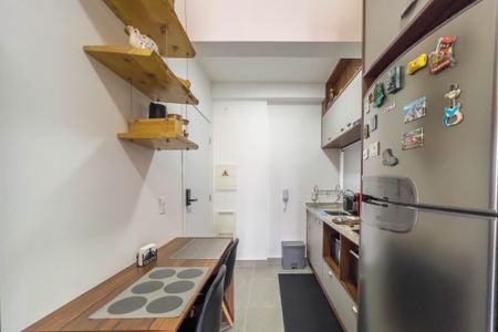 Studio à venda com 28m², 1 quarto e sem vaga Studio à venda com 28m², 1 quarto e sem vagaCozinha