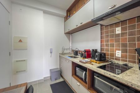 Studio à venda com 28m², 1 quarto e sem vaga Studio à venda com 28m², 1 quarto e sem vagaCozinha