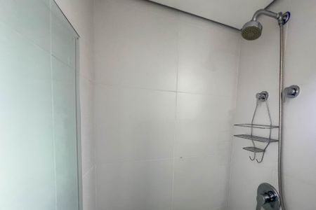 Studio à venda com 28m², 1 quarto e sem vaga Studio à venda com 28m², 1 quarto e sem vagaBanheiro