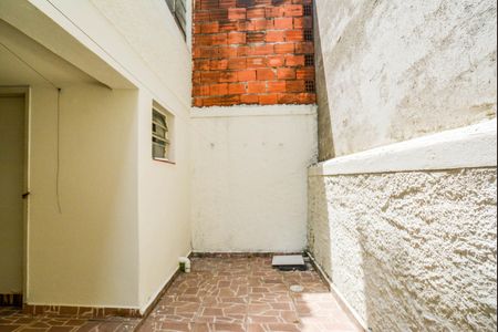 Casa à venda com 199m², 3 quartos e 2 vagas Casa à venda com 199m², 3 quartos e 2 vagasQuintal