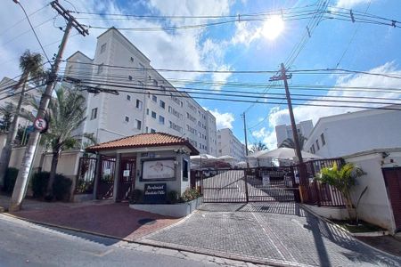 Apartamento à venda com 42m², 1 quarto e 1 vagaFachada