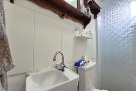 Banheiro de apartamento à venda com 1 quarto, 42m² em Jardim Nova Europa, Campinas