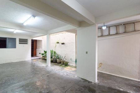 Casa para alugar com 150m², 2 quartos e 1 vaga Casa para alugar com 150m², 2 quartos e 1 vagaQuintal