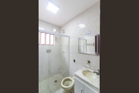 Casa para alugar com 150m², 2 quartos e 1 vaga Casa para alugar com 150m², 2 quartos e 1 vagaBanheiro Social