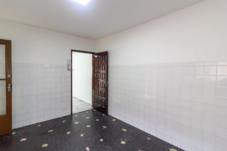 Casa para alugar com 150m², 2 quartos e 1 vaga Casa para alugar com 150m², 2 quartos e 1 vagaCozinha