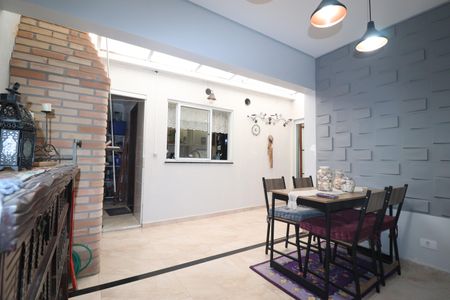 Apartamento à venda com 83m², 3 quartos e 2 vagasEspaço gourmet 